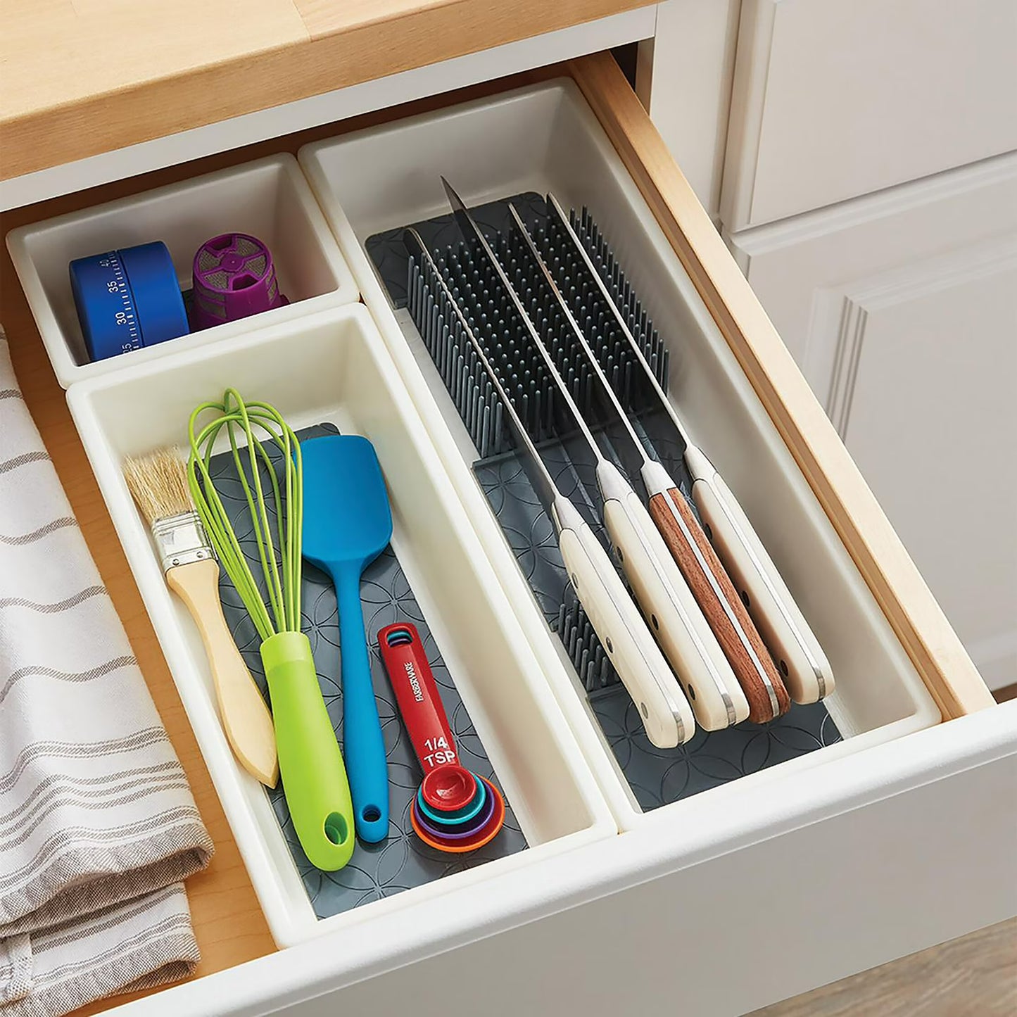 Mainstays Non-Skid Plastic Drawer Organizer Tray – Multi-Purpose Storage for Kitchen, Desk & Bathroom Drawers